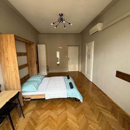 Fantastic Krk - Kr63 Pokoj Cn Cracovie Extérieur photo