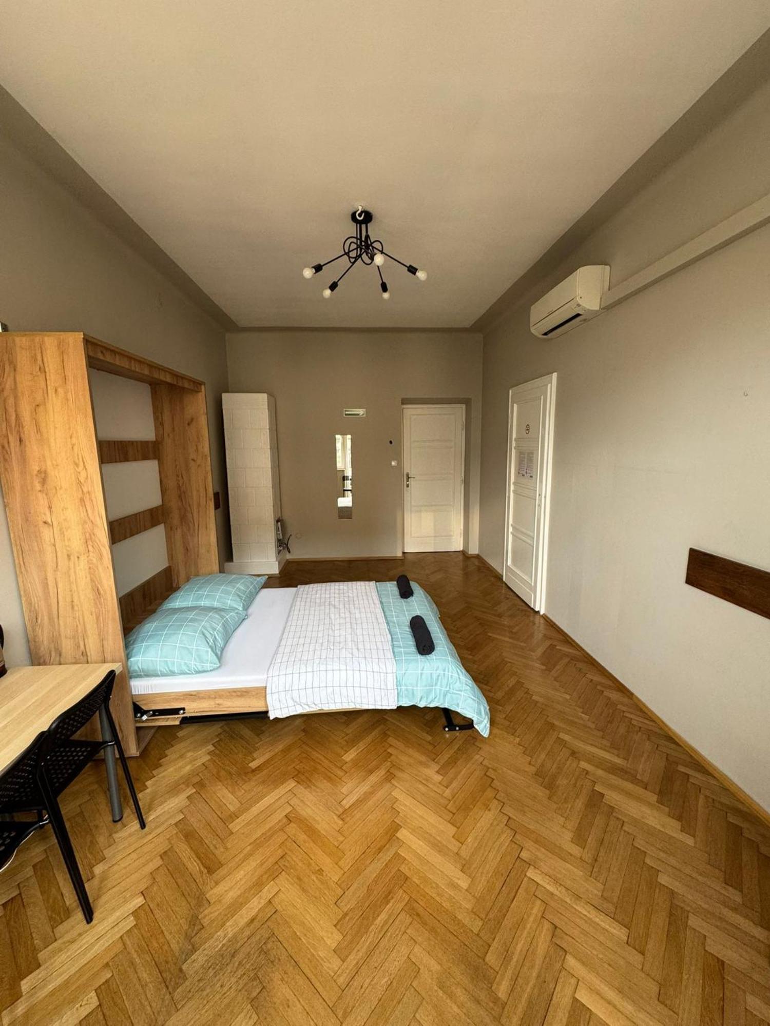 Fantastic Krk - Kr63 Pokoj Cn Cracovie Extérieur photo